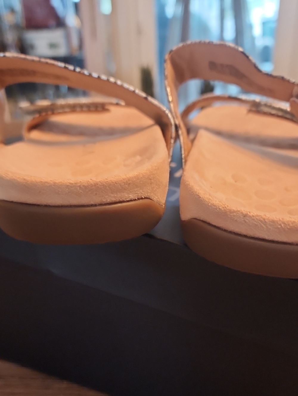 Vionic Slide Sandals - Picture 3 of 5